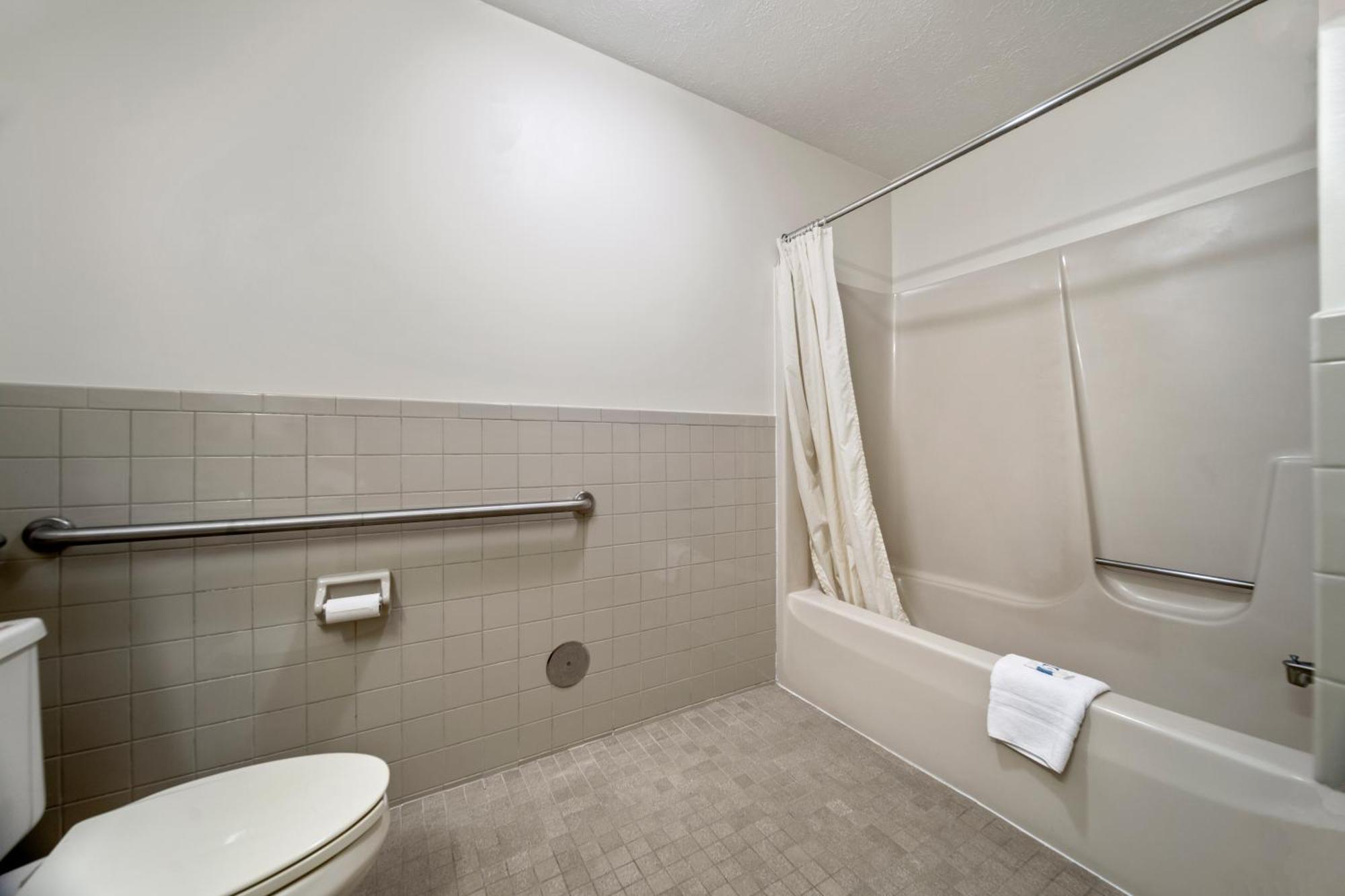 Executive Inn Cass City Szoba fotó