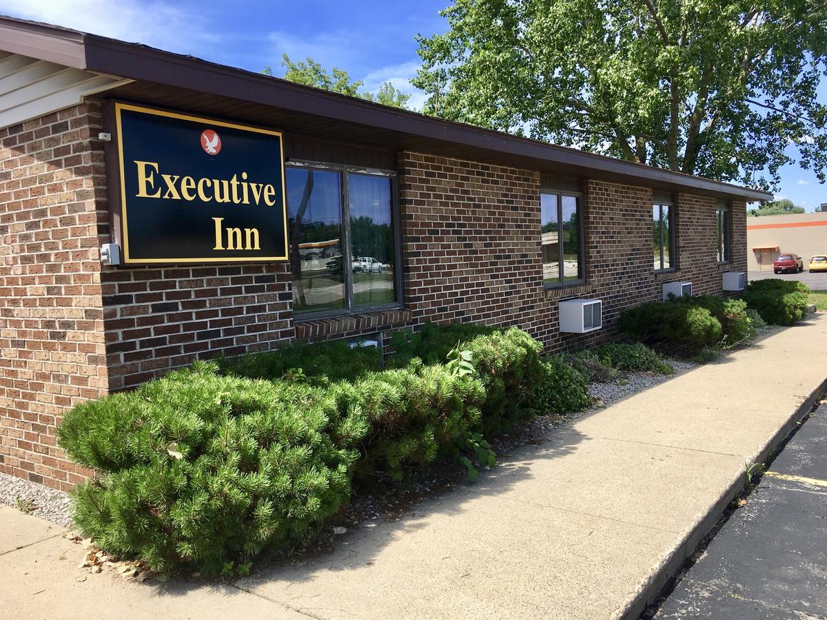 Executive Inn Cass City Kültér fotó